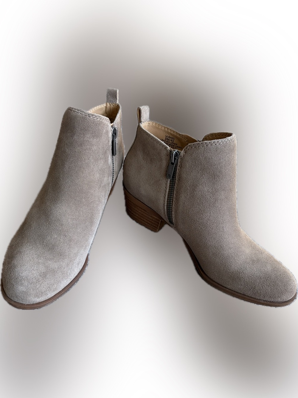 Lucky Brand Basel Suede Ankle Booties Taupe Grey Side Zip Boots Women's Size 9
